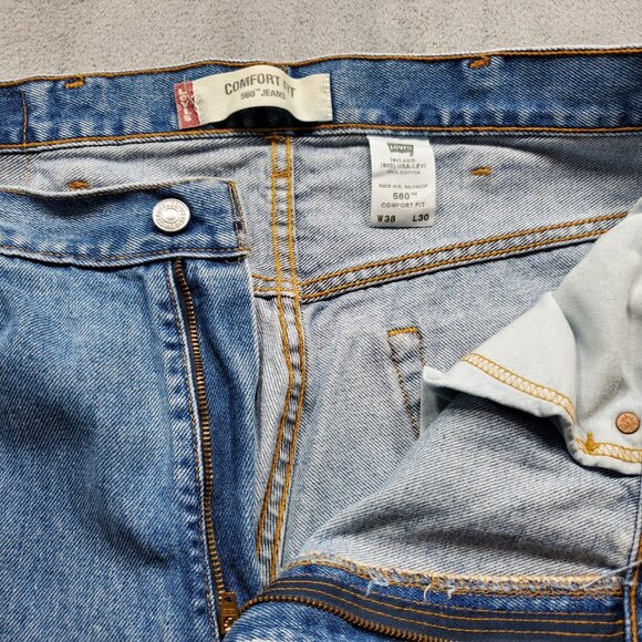 LEVI STRAUSS & CO 560 Jeans Blue Comfort Fit Straight Leg Denim Men Sz 38 x 30 - Picture 4 of 11